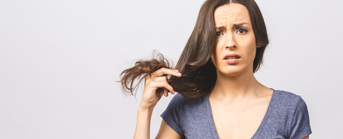 Co powoduje osłabienie włosów? I wypadanie włosów?